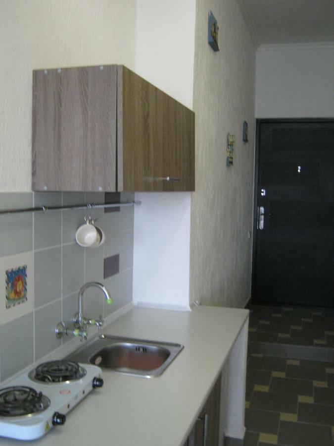 Мини Отель П88/1 Odessa Exterior foto